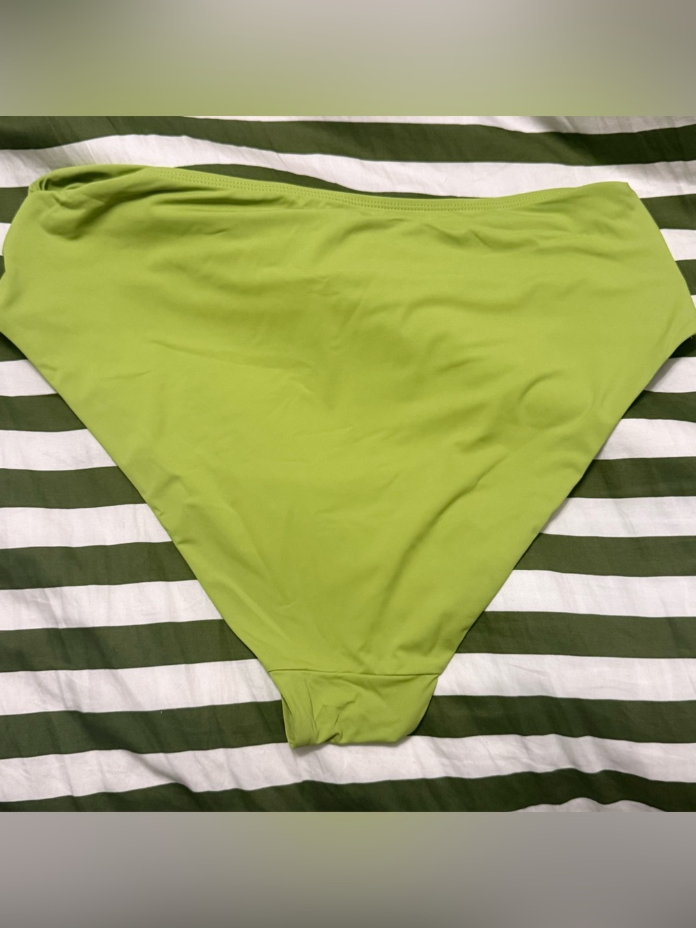 Knix Ruched Bikini Set - Picture 9 of 16